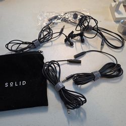 Solid Clip On Lavalier Lapel Microphone 2Pack Set for iPhone and Android Vlogging, Interview, Selfie Videos