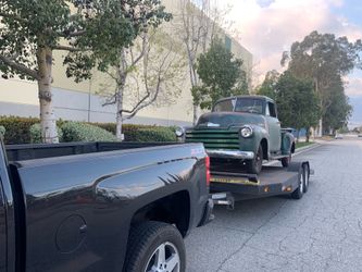 1952 Chevy truck