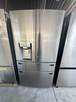 Open Box LG refrigerator 