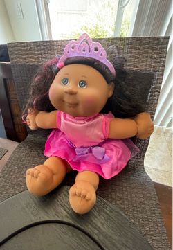 Cabbage Patch Kids Soft Sculpt Doll Princess Outfit