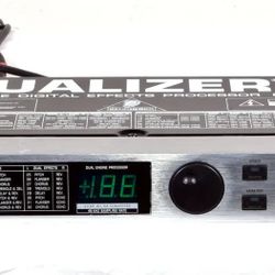 Procesador Behringer Virtualizer DSP1000P 