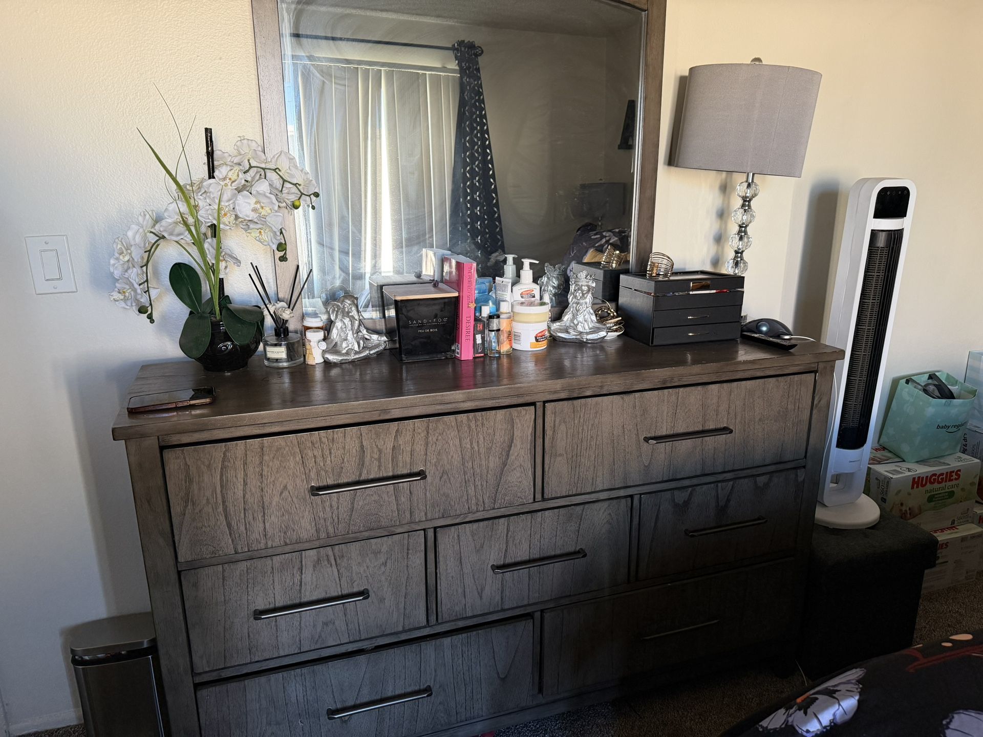 Queen Size bedroom Set 