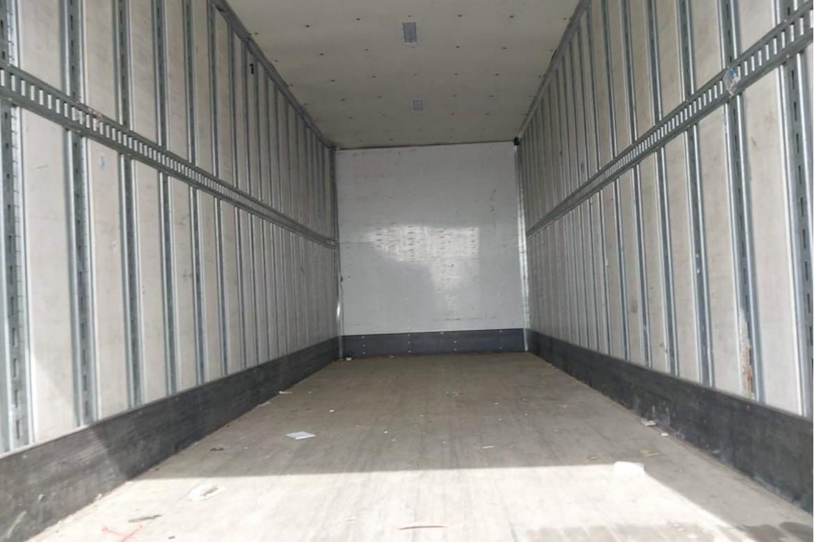 2018 hyundai Semi-Trailer 28’