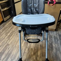 High chair 