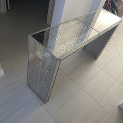 Gorgeous Mirror Buffet Table