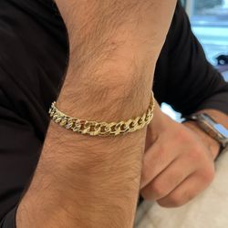 8.5” Yellow Gold Cuban Link Bracelet 