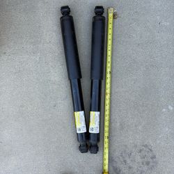 OEM Rear Shocks. 2025 GMC Sierra 1500