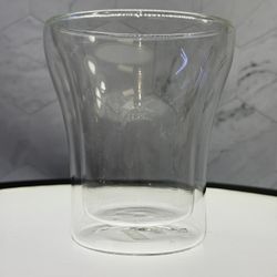 (1) Bodum Assam Double Wall Glass Individually mouth-blown by expert artisans, BODUM’s proprietary Double Wall Glasses feature two walls of borosilica