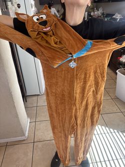 Costume