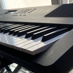Electric Keyboard 76-key
