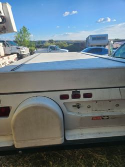 Nice pop up trailer