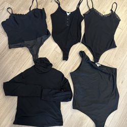 Bundle of 5 ALL black bodysuits tops size Large