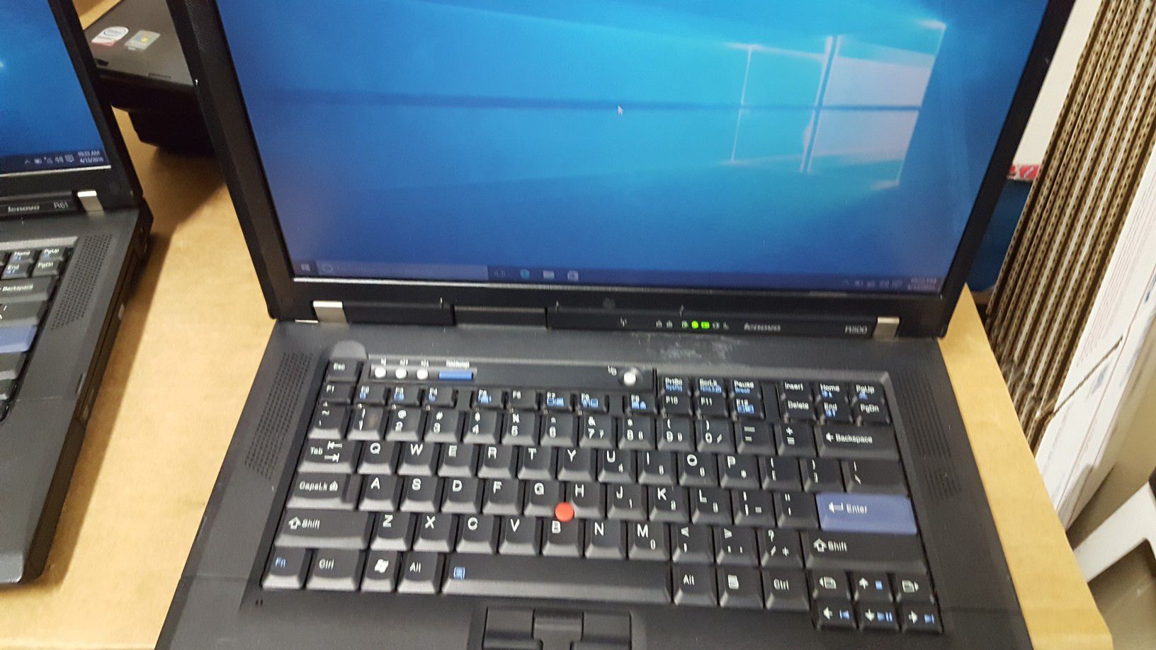 (10) Refurbished Lenovo ThinkPad Laptop R500