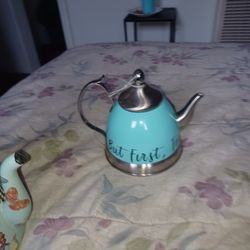 Creative Homes Teapot