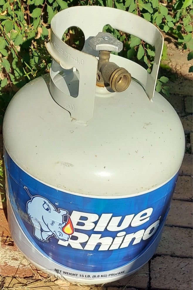 Full Blue Rhino Propane Tank