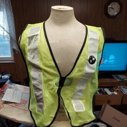Bmw  REFECTIX VEST USA MADE  HAVE (2)