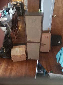 Vintage Avent Speaker