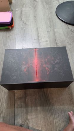 Diablo IV Limited Collector's Edition Box (Blizzard Entertainment - Diablo 4)