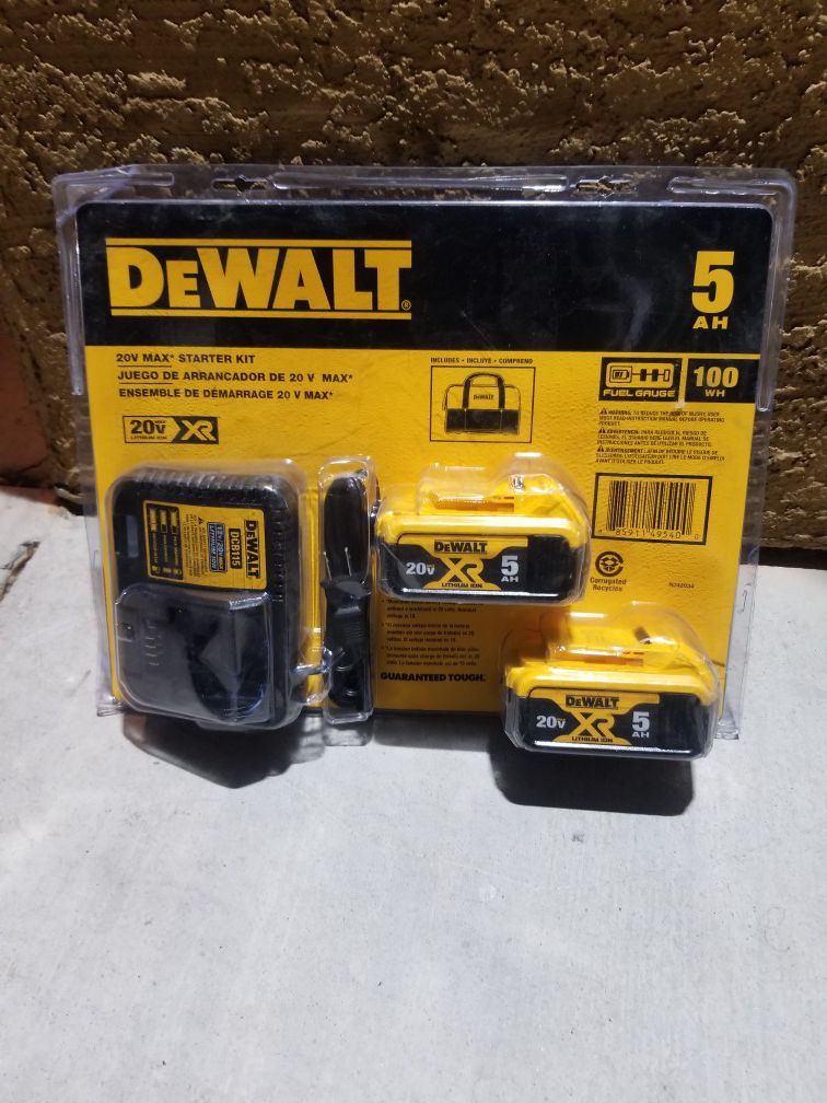 Dewalt xr 5ah battery and charger pack