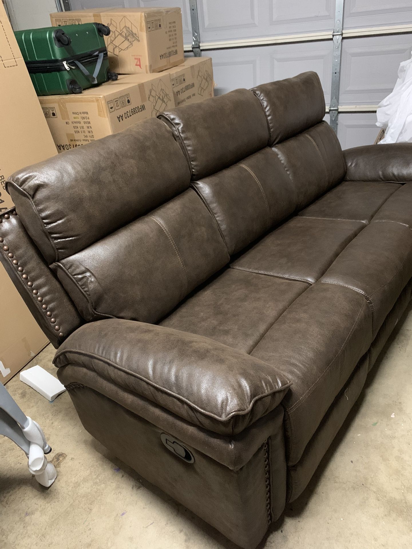 Brand New Harper & Bright Designs Sectional Recliner Sofa