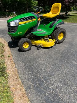 John Deere riding mower