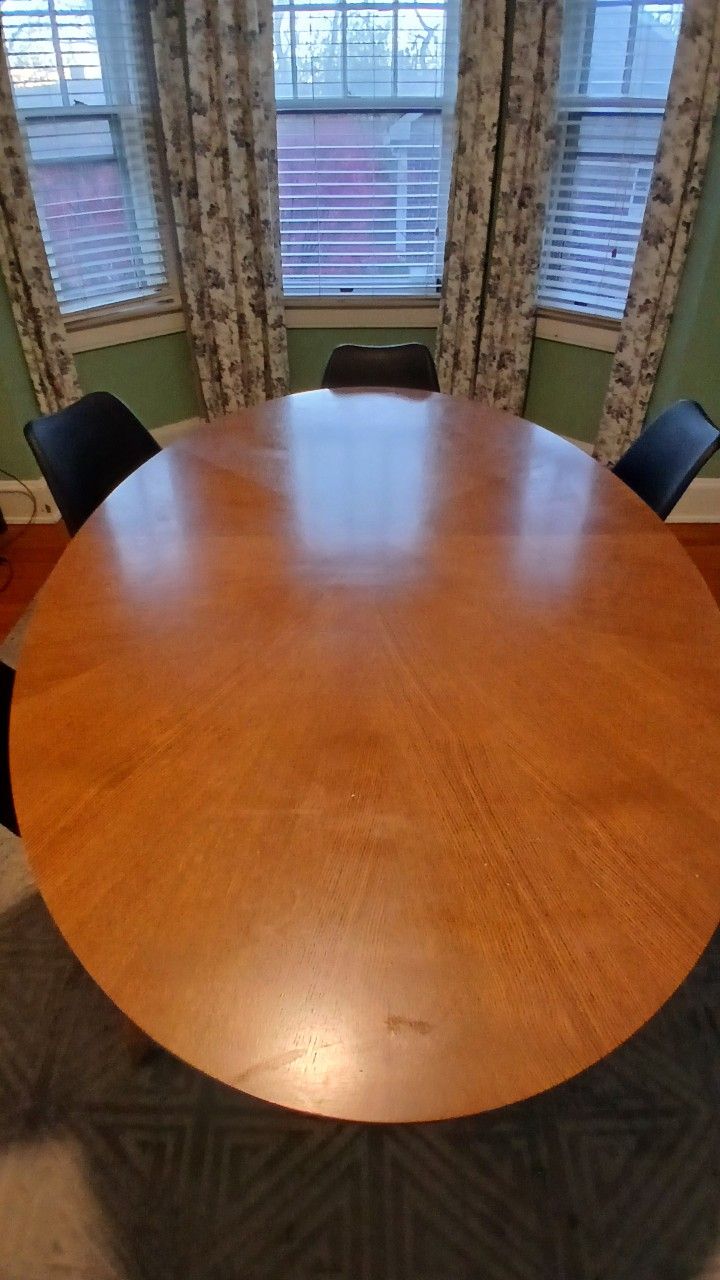 Large Oval Table-Seats Up To 8