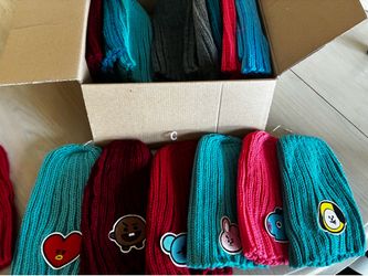 Bt21 friends beanies 17 total