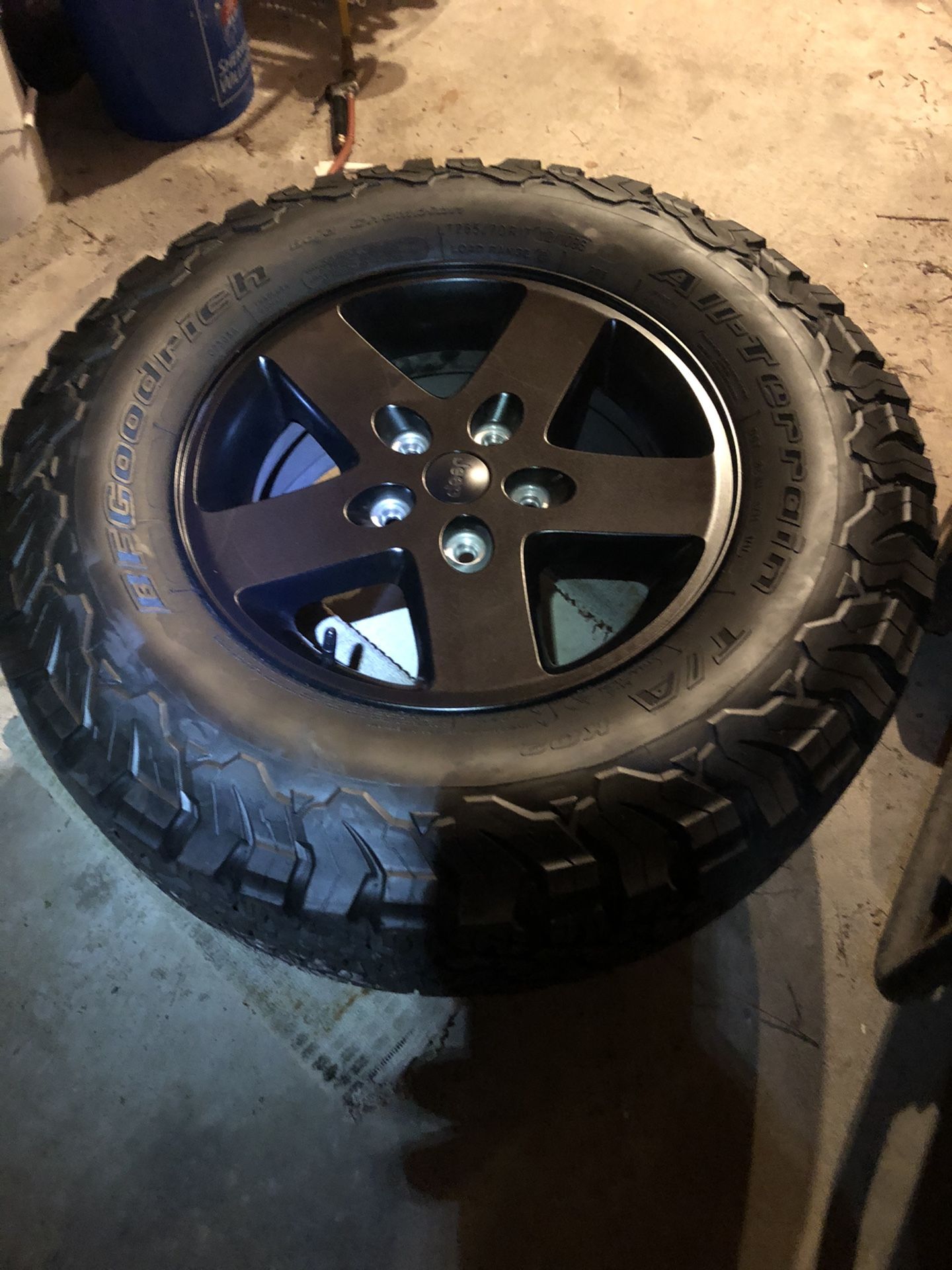 Jeep jk wheels and 31” bfg ko2 tires