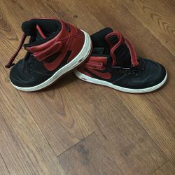 Kids Nike Air Force One, Mid In Black And Red 