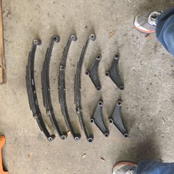 4 (4 Lf Spring And 4  Equalizar 3500 Lbs