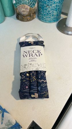Georgia Lane Neck Wrap