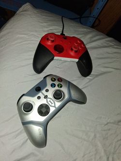Xbox controllers