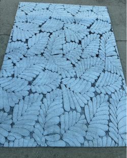 4’10x7’ Soft Botanical Leaf Area Rug