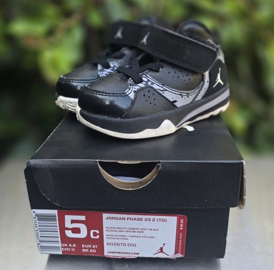 Jordan Phase 23
