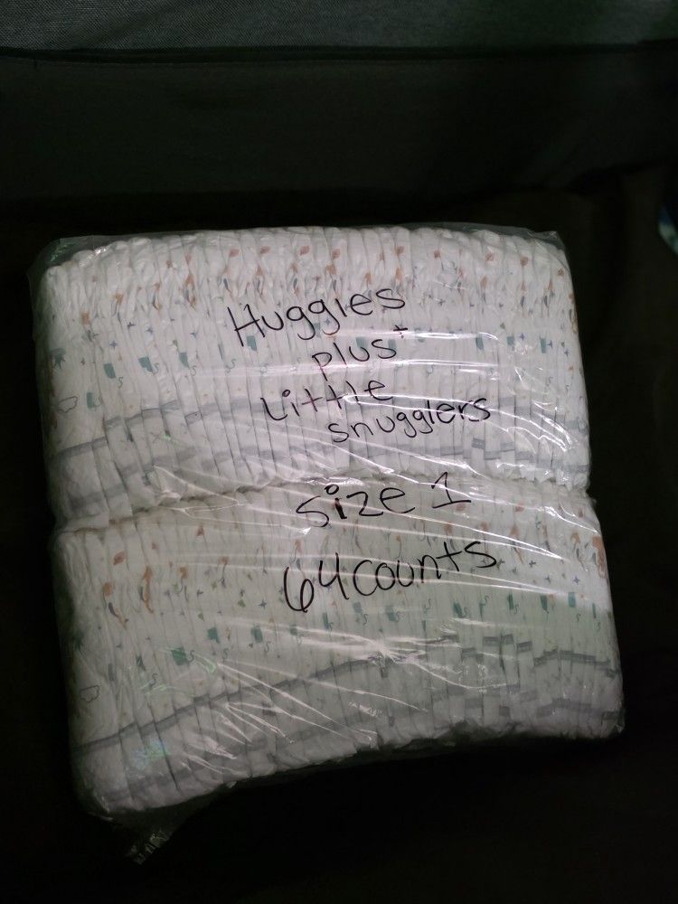 Huggies Plus+ Little Snugglers