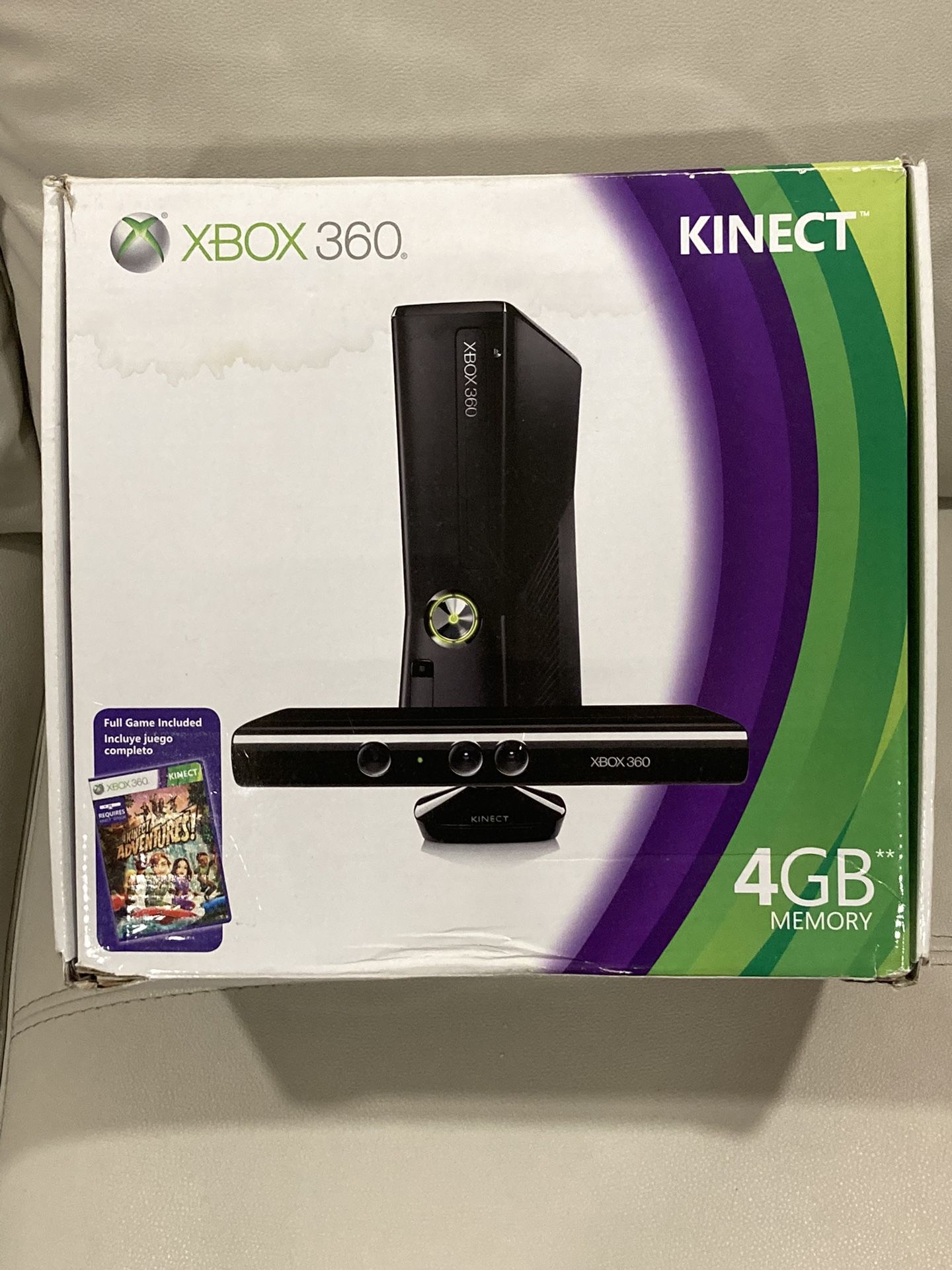 X-Box 360 S w/Kinect