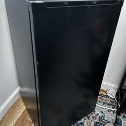 Hisense refrigerator