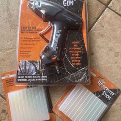 Halloween Webmaster Cobweb maker New. Great For Halloween/crafting.  Never opened $40
