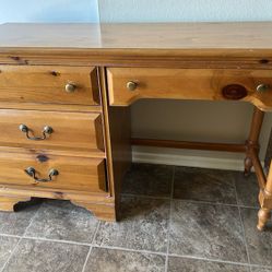 Table Desk Dresser 