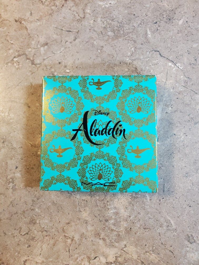 MAC x Disney Aladdin powder blush~LIMITED EDITION~Your wish is my command. NIB