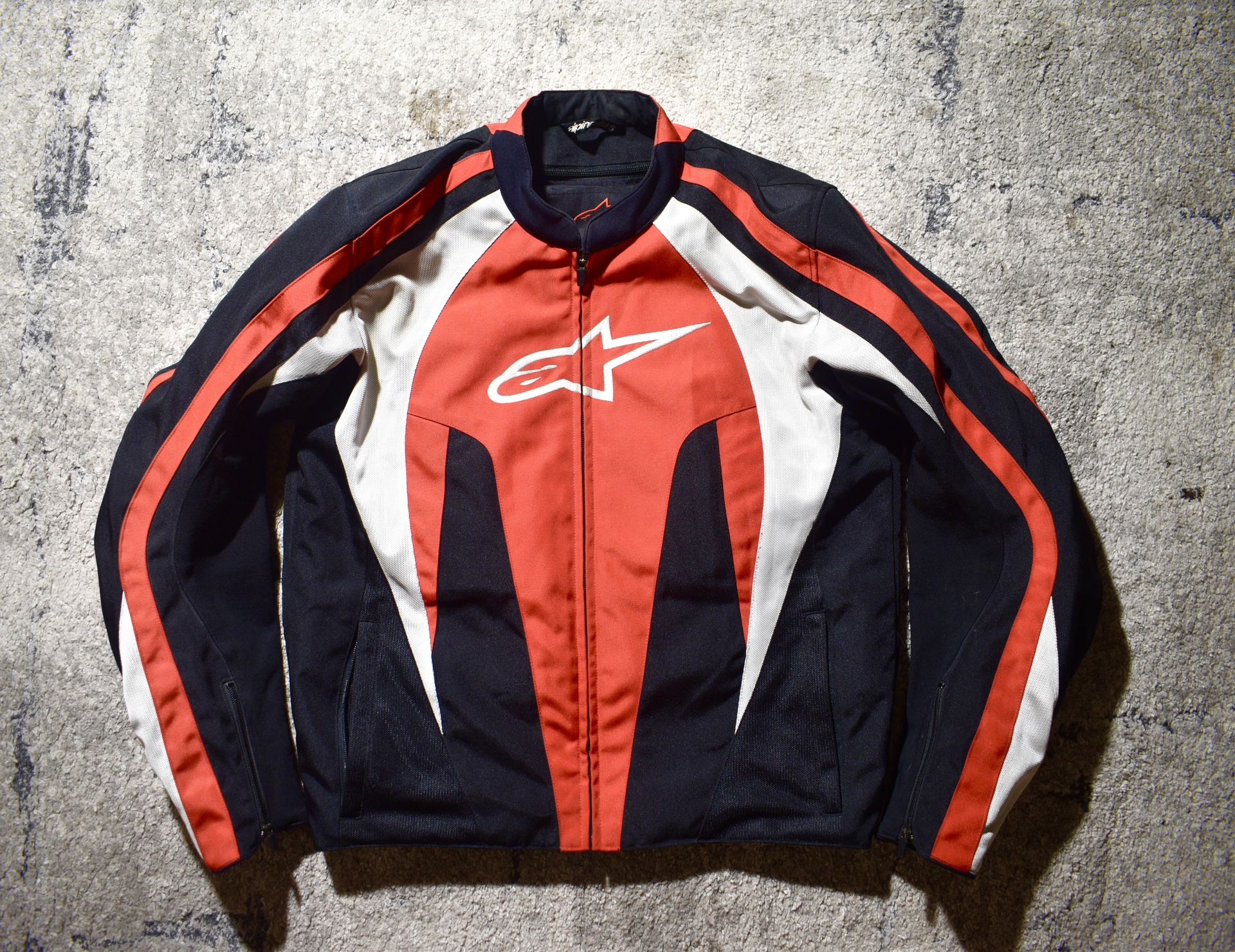 Alpinestars Men’s Padded/Black/Red/White/ STUNT AIR/ MOTORCYCLE JACKET / Size XL