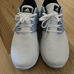 Women’s Adidas Running Shoe Size 9