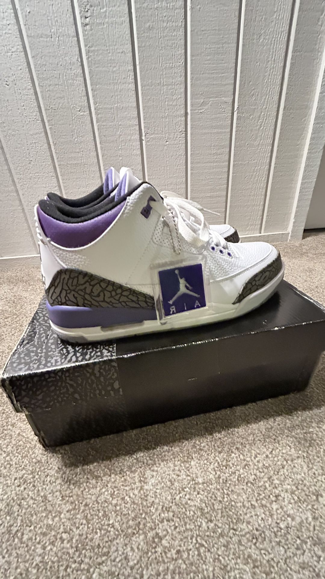 NIB Jordan 3 Size 9.5