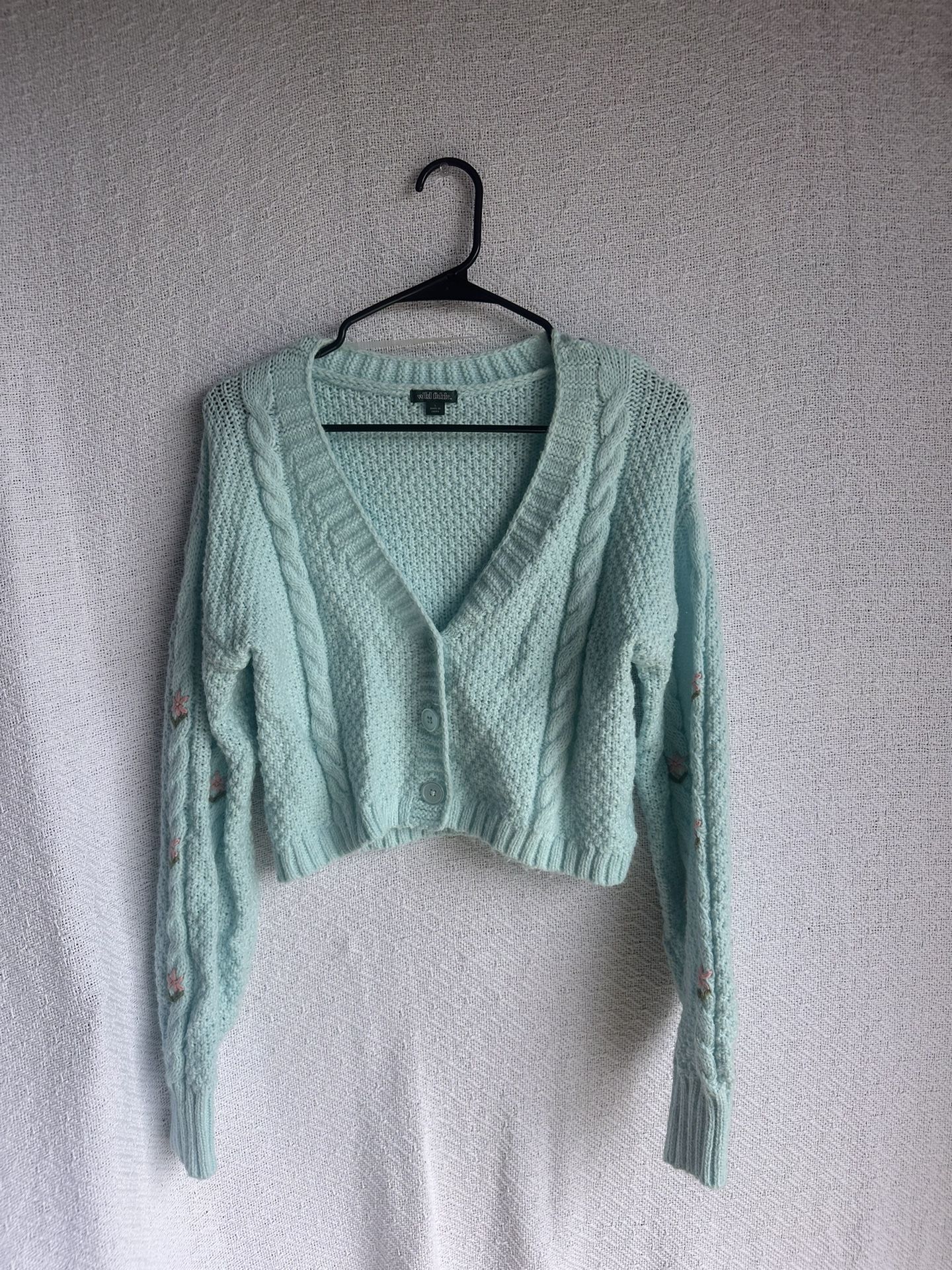 Wild Fable blue button up sweater with flowers on the sleeves