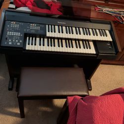 Technics electric organ with bench