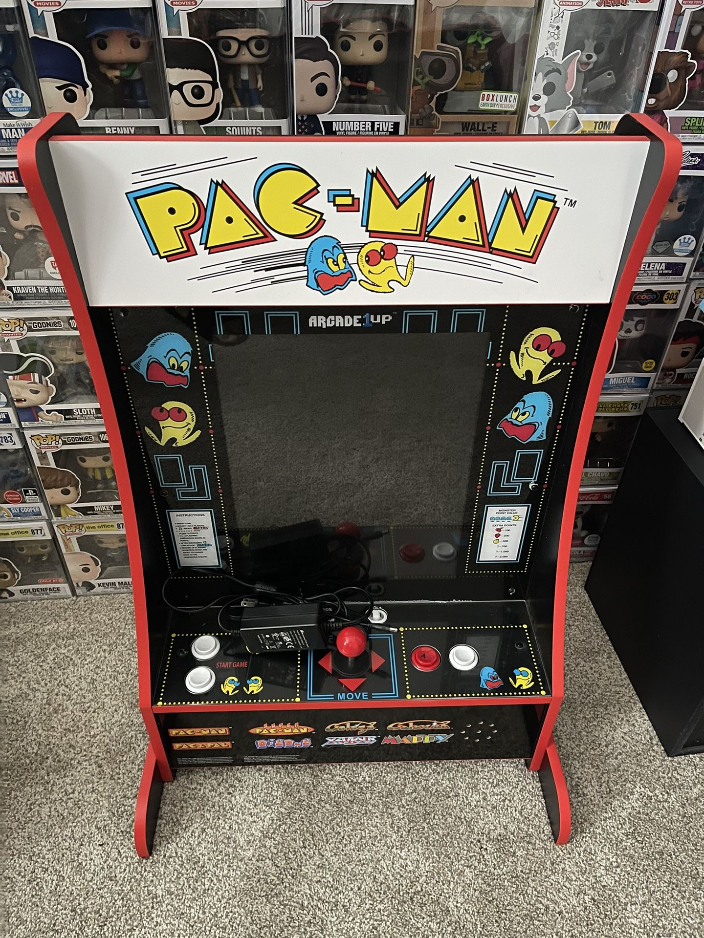 Pac-Man Arcade Game 