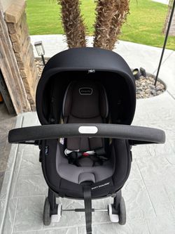 Evenflo Shyft DualRide Infant Car Seat Stroller