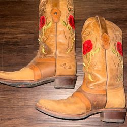 Tan Rodeo Boots With Roses 