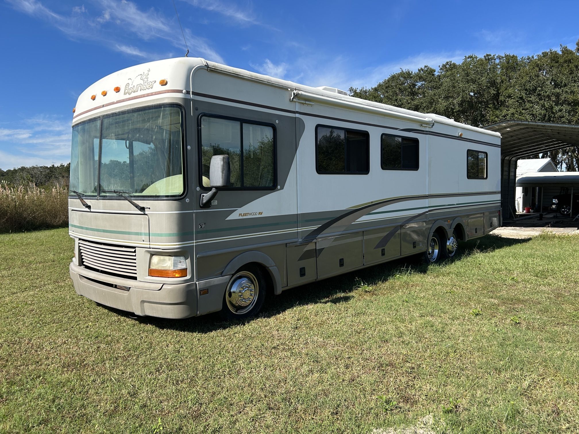 2000 Fleetwood Bounder