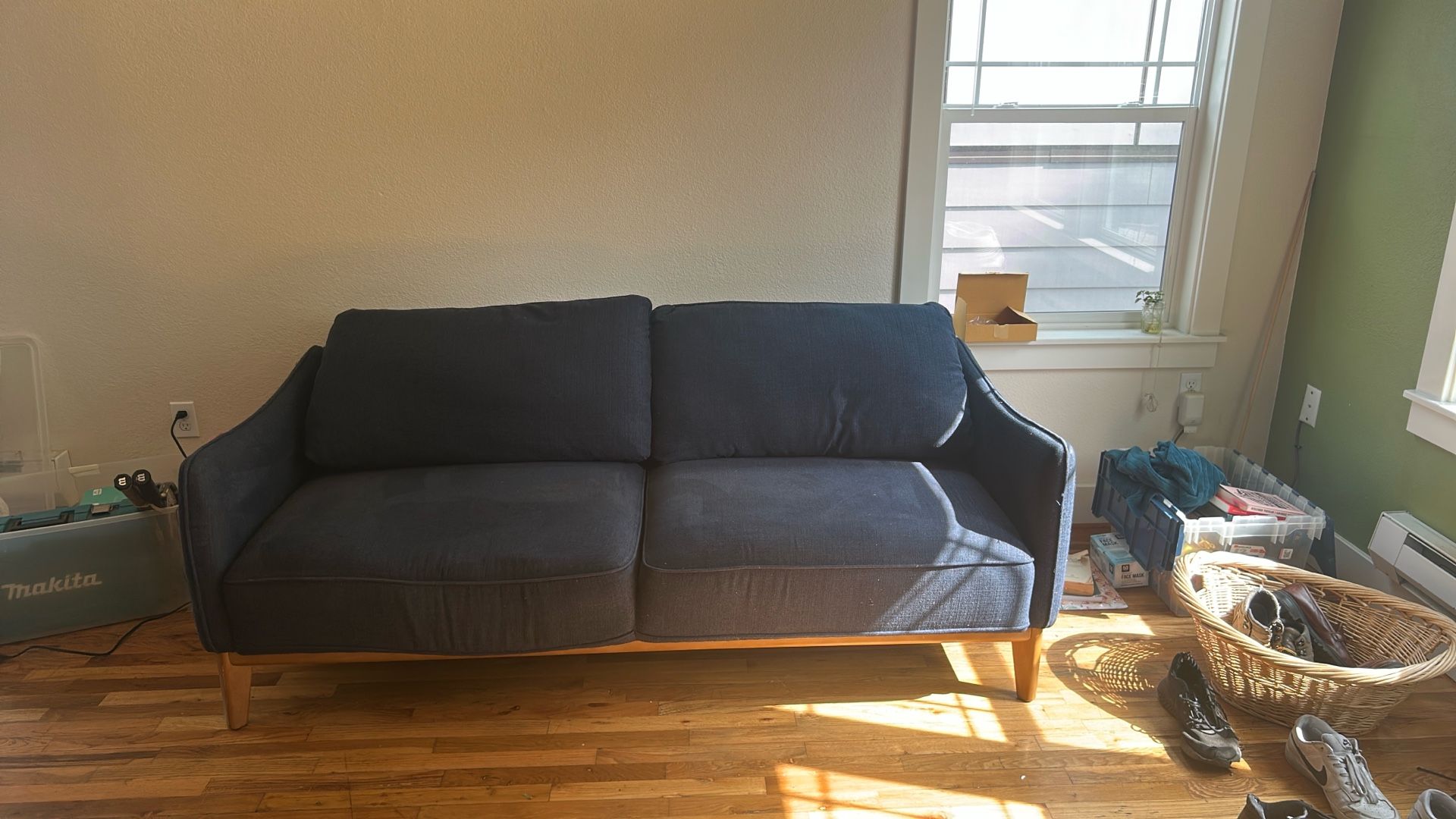 Free Loveseat/couch!